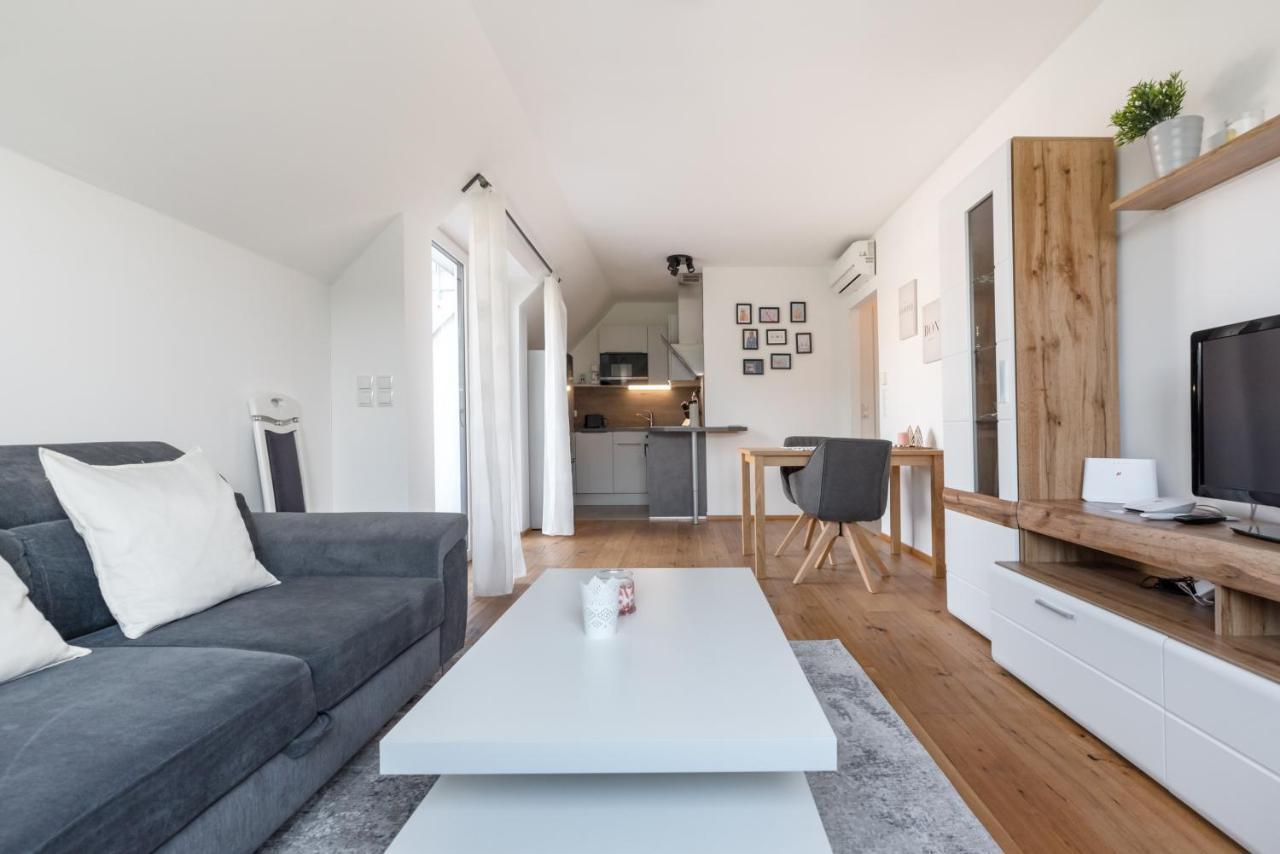 Gruene Ruhelage, 20 Minuten Ins Zentrum Und Parkgarage Vienna Exterior photo