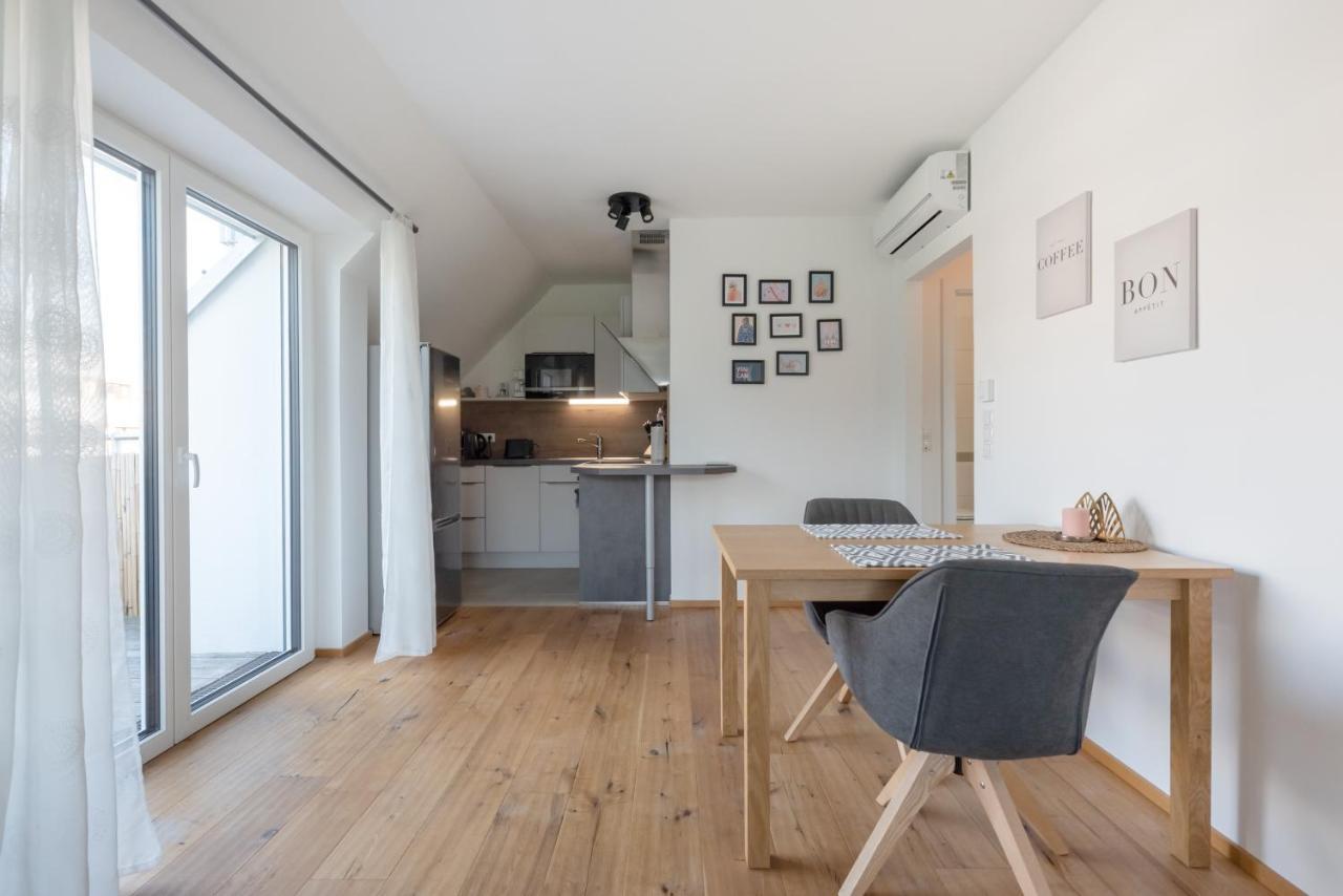 Gruene Ruhelage, 20 Minuten Ins Zentrum Und Parkgarage Vienna Exterior photo